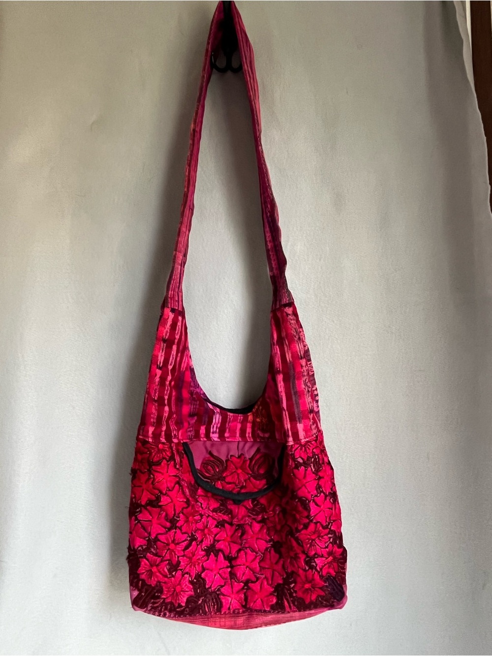 Handmade 2 Guatemalan Cotton Hobo Bag Floral Embroidered Boho Shoulder Purse